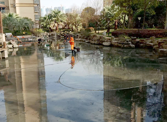 清新景观池淤泥清理